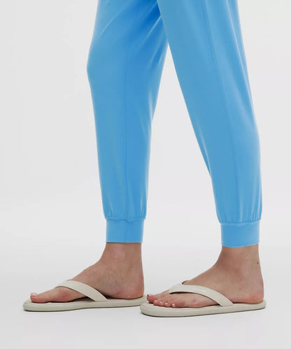 Lululemon High-Rise Jogger